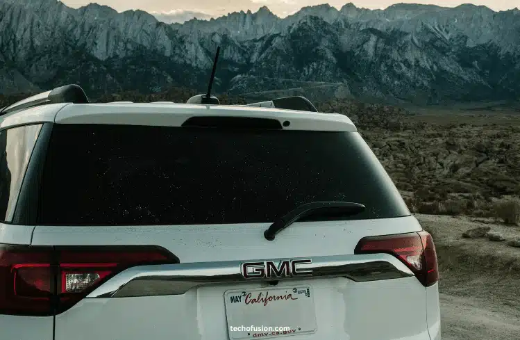 How Much Brake Fluid Goes in a 95 GMC 1500?